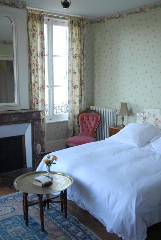 Chambres D'Hotes Chateau De La Puisaye Verneuil d'Avre et d'Iton Bagian luar foto